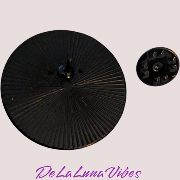 3/$12 🐾 New Enamel Pin "Stay Pawsitve" 🐾Animal Lovers Unite! 🐾 - Picture 3 of 3